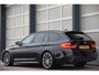 BMW 5-Serie Touring 520i High Ex. M-Sport | Pano | Leer | El. Trekhaak | OrigNL | NAP