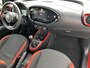 Toyota Aygo X 1.0 VVT-i MT Pulse | Carplay | Airconditioning | Stoelverwarming | Licht metalen velgen |