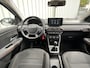 Dacia Sandero Stepway 1.0 TCe 110 Expression | Trekhaak | Dodehoek Detectie | Parkeersensoren voor, achter en achteruitrijcamera