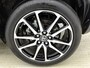 Toyota Yaris Cross 1.5 Hybrid 130 GR Sport | Stoel + Stuurverwarming | Elektrische Achterklep | Dodehoek detectie | Parkeersensoren V+A | Draadloos opladen |