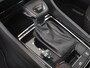Skoda Karoq 1.5 TSI ACT Business Edition 150 Pk DSG/AUTO | Trekhaak uitklapbaar | Apple carplay Android auto | Navigatie | Parkeersensoren voor/achter | Voorstoelen verwarmd | Cruise control adaptief | DAB | 17"LMV