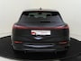 Audi E-tron 55 quattro S edition 95 kWh | SoH 100% | Trekhaak | Luchtvering | Parkeerassistent | Stoelverwarming | Navigatie Plus | Achteruitrijcamera | Cruise control |