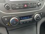 Hyundai i10 5-deurs Premium 1.0i MPi 67pk | CLIMA | NAVI | APPLE CARPLAY / ANDROID AUTO | BI-COLOR LM-VELGEN | DEALER ONDERHOUDEN! | CRUISE CONTROL |