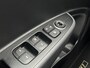 Hyundai i10 5-deurs Premium 1.0i MPi 67pk | CLIMA | NAVI | APPLE CARPLAY / ANDROID AUTO | BI-COLOR LM-VELGEN | DEALER ONDERHOUDEN! | CRUISE CONTROL |