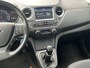 Hyundai i10 5-deurs Premium 1.0i MPi 67pk | CLIMA | NAVI | APPLE CARPLAY / ANDROID AUTO | BI-COLOR LM-VELGEN | DEALER ONDERHOUDEN! | CRUISE CONTROL |