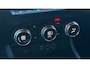 Renault Arkana 1.6 E-Tech Hybrid 145 R.S. Line Orange Valencia, Stoel & Stuurverwarmd, Camera, Navi
