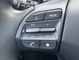 Hyundai Kona Premium 1.6 GDI HEV 105pk | TREKHAAK | LEDER | NAVI | APPLE CARPLAY / ANDROID AUTO | HEAD-UP DISPLAY | ADAPTIVE CRUISE |