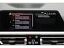 BMW 3-Serie Touring 330e Business Edition Plus M-sport Panoramadak, M-Sportstoelen, Carbon, Camera, Elektr. Trekhaak, 19''