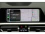 BMW 3-Serie Touring 330e Business Edition Plus M-sport Panoramadak, M-Sportstoelen, Carbon, Camera, Elektr. Trekhaak, 19''
