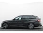 BMW 3-Serie Touring 330e Business Edition Plus M-sport Panoramadak, M-Sportstoelen, Carbon, Camera, Elektr. Trekhaak, 19''