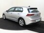 Volkswagen Golf 1.0 TSI Life | Achteruitrijcamera | Dodehoek detectie | Navigatie | Adaptieve cruise control | 3-zone airco | Elektrisch inklapbare buitenspiegels | Draadloze telefoonlader |