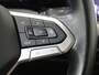 Volkswagen Golf 1.0 TSI Life | Achteruitrijcamera | Dodehoek detectie | Navigatie | Adaptieve cruise control | 3-zone airco | Elektrisch inklapbare buitenspiegels | Draadloze telefoonlader |