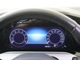 Volkswagen Golf 1.0 TSI Life | Achteruitrijcamera | Dodehoek detectie | Navigatie | Adaptieve cruise control | 3-zone airco | Elektrisch inklapbare buitenspiegels | Draadloze telefoonlader |