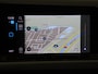 Volkswagen Golf 1.0 TSI Life | Achteruitrijcamera | Dodehoek detectie | Navigatie | Adaptieve cruise control | 3-zone airco | Elektrisch inklapbare buitenspiegels | Draadloze telefoonlader |