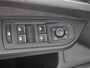 Volkswagen Golf 1.0 TSI Life | Achteruitrijcamera | Dodehoek detectie | Navigatie | Adaptieve cruise control | 3-zone airco | Elektrisch inklapbare buitenspiegels | Draadloze telefoonlader |