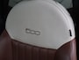 Fiat 500 0.9 TwinAir Lounge | Panoramadak | Leder | Bi-Xenon | Climate control | Parkeerhulp | 16'' | Origineel NL