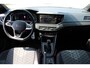 Volkswagen Polo 1.0 TSI 95pk R-Line / Navigatie by APP / LM 16 inch / Parkeersensoren / LED / 2x R-Line