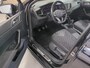 Volkswagen Polo 1.0 TSI 95pk R-Line / Navigatie by APP / LM 16 inch / Parkeersensoren / LED / 2x R-Line