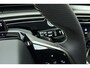 Peugeot 5008 1.6 Plug-in Hybrid 195 GT Exclusive | Panoramadak | ACC met Stop/Go | ECC | Apple Carplay/Android Auto | Lederen Voor- & Achterstoelen Verwarmd | 20" lm-velgen | Trekhaak