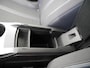 Peugeot e-2008 EV Allure 50 kWh | Apple Carplay/Android Auto | 3D-Cockpit | 17-Inch Lichtmetalen Velgen | Cruise Control | Camera Achter