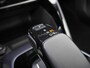 Peugeot e-2008 EV Allure 50 kWh | Apple Carplay/Android Auto | 3D-Cockpit | 17-Inch Lichtmetalen Velgen | Cruise Control | Camera Achter
