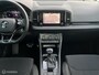 Skoda Karoq 1.5 TSI DSG AUT. Sportline Business PANO | CANTON.AUDIO | CARPLAY | TREKH.ELEK | STUUR/STOELVERW | DIGI.DASHB | ADAPT.CRUISE | CAM | LED | NAV | PDC | LMV
