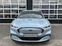 Ford Mustang Mach-E Extended Premium RWD 88 kWh | 360 camera | Leder | B&O Audio | Elekt. bestuurderstoel + memory | Navigatie | Draadloos Carplay & Android Auto | Elektr. Achterklep |