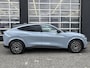 Ford Mustang Mach-E Extended Premium RWD 88 kWh | 360 camera | Leder | B&O Audio | Elekt. bestuurderstoel + memory | Navigatie | Draadloos Carplay & Android Auto | Elektr. Achterklep |