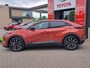 Toyota C-HR / C-HR+ First Edition 77 kWh NIEUW DIRECT LEVERBAAR STOEL/STUUR VERWARMING AD-CRUISE CONTROL ELEK. ACHTERKLEP 20" LM VELGEN