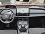 Toyota C-HR / C-HR+ First Edition 77 kWh NIEUW DIRECT LEVERBAAR STOEL/STUUR VERWARMING AD-CRUISE CONTROL ELEK. ACHTERKLEP 20" LM VELGEN