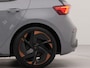 CUPRA Born Copper Edition One 62 kWh panorama dak | SoH 94,6 % | Apple Carplay | Navigatie | Electr.bedienb voorstoelen | Glazen panorama dak | Achteruitrij camera | Parkeersensoren voor en achter | Voorstoelen verwarmd | Parkeersensoren voo