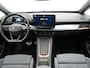 CUPRA Born Copper Edition One 62 kWh panorama dak | SoH 94,6 % | Apple Carplay | Navigatie | Electr.bedienb voorstoelen | Glazen panorama dak | Achteruitrij camera | Parkeersensoren voor en achter | Voorstoelen verwarmd | Parkeersensoren voo