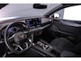 CUPRA Leon Sportstourer Business 1.5 TSI eHybrid 204pk DSG Automaat Trekhaak, Adaptive cruise control, Elektrische achterklep, Achteruitrijcamera, Stuurwiel verwarmd