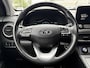Hyundai Kona Electric EV Fashion 64 kWh | 94,7% SOH | Trekhaak | Warmtepomp | Head-Up | 3Fase | Krell | Dodehoeksensoren | Camera |