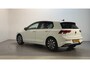 Volkswagen Golf 1.5 TSI 150pk 6-bak Stoelverwarming Sfeerverlichting Parkeersensoren Navigatie