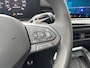 Volkswagen T-Roc 1.5 eTSI R-LINE TREKHAAK/CAMERA/ELEK-KLEP/ACC/STOEL+STUURVERW/NAVI/CARPLAY
