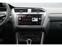 Volkswagen Tiguan 1.4 TSI eHybrid R-Line Business - Trekhaak - Stoel/Stuurverwarming - IQ Light - ACC - Camera - Rijklaar