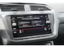 Volkswagen Tiguan 1.4 TSI eHybrid R-Line Business - Trekhaak - Stoel/Stuurverwarming - IQ Light - ACC - Camera - Rijklaar
