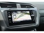 Volkswagen Tiguan 1.4 TSI eHybrid R-Line Business - Trekhaak - Stoel/Stuurverwarming - IQ Light - ACC - Camera - Rijklaar