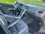 Volvo V60 2.0 T4 Kinetic 1e Eigenaar Airco Cruise Navi Pdc Achter Leder Bekleding