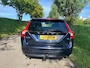 Volvo V60 2.0 T4 Kinetic 1e Eigenaar Airco Cruise Navi Pdc Achter Leder Bekleding