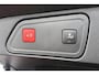 Peugeot 3008 1.6 HYbrid 225 GT Panoramadak Stoelverwarming Trekhaak Alcantara