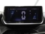 Peugeot 208 Hybrid 100PK e-DCS6 Allure | 1ste eigenaar | AppleCarplay/AndroidAuto | Parkeersensoren | FULL LED | Navigatie | Lederen Stuurwiel | Climate Control | Cruise Control | 16" LMV | Isofix | Privacy Glass |