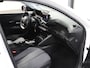 Peugeot 208 Hybrid 100PK e-DCS6 Allure | 1ste eigenaar | AppleCarplay/AndroidAuto | Parkeersensoren | FULL LED | Navigatie | Lederen Stuurwiel | Climate Control | Cruise Control | 16" LMV | Isofix | Privacy Glass |