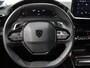 Peugeot 208 Hybrid 100PK e-DCS6 Allure | 1ste eigenaar | AppleCarplay/AndroidAuto | Parkeersensoren | FULL LED | Navigatie | Lederen Stuurwiel | Climate Control | Cruise Control | 16" LMV | Isofix | Privacy Glass |