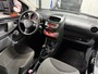 Toyota Aygo 1.0-12V/ 5drs/ dealeronderhouden/ 1jaar apk/ airco/ EL-ramen/ zeer nette auto.