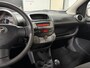 Toyota Aygo 1.0-12V/ 5drs/ dealeronderhouden/ 1jaar apk/ airco/ EL-ramen/ zeer nette auto.