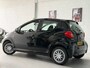 Toyota Aygo 1.0-12V/ 5drs/ dealeronderhouden/ 1jaar apk/ airco/ EL-ramen/ zeer nette auto.