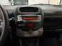 Toyota Aygo 1.0-12V/ 5drs/ dealeronderhouden/ 1jaar apk/ airco/ EL-ramen/ zeer nette auto.