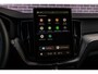 Volvo XC60 2.0 T8 Plug-in hybrid AWD Ultra Black Edition Executive | Luchtvering | 22" | Gelamineerd Glas | Bowers & Wilkins | Stoelmassage & Ventilatie | Stoel & Stuurverwarming | 360 Camera | Pilot Assist | BLIS |